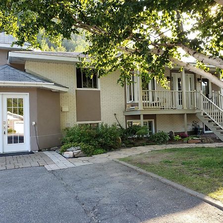 Residence Touristique Les Bouleaux Petit-Saguenay Zewnętrze zdjęcie